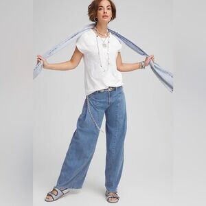 Chico’s White Cap Sleeve Scoop Neck Tee w Intricate Tonal Embroidery & Appliqué